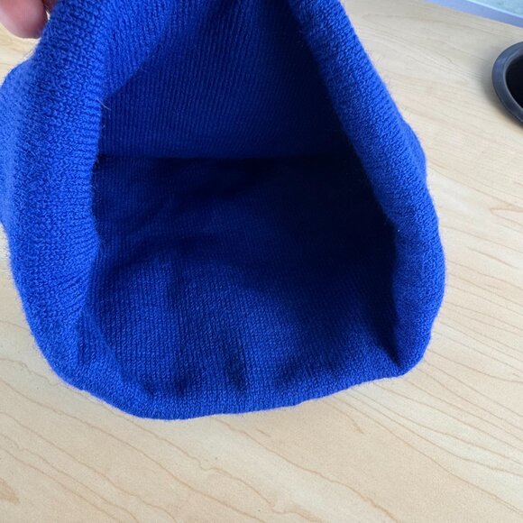 Macys Thanksgiving Day Parade Blue White Beanie Pom Pom Unisex Stretch Souvenir - Picture 4 of 7